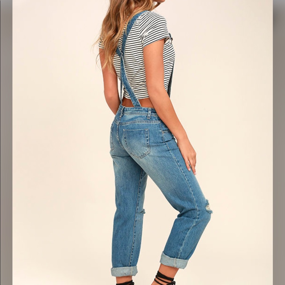 NWT Medium Wash Distressed Denim Overalls - Picture 3 of 6